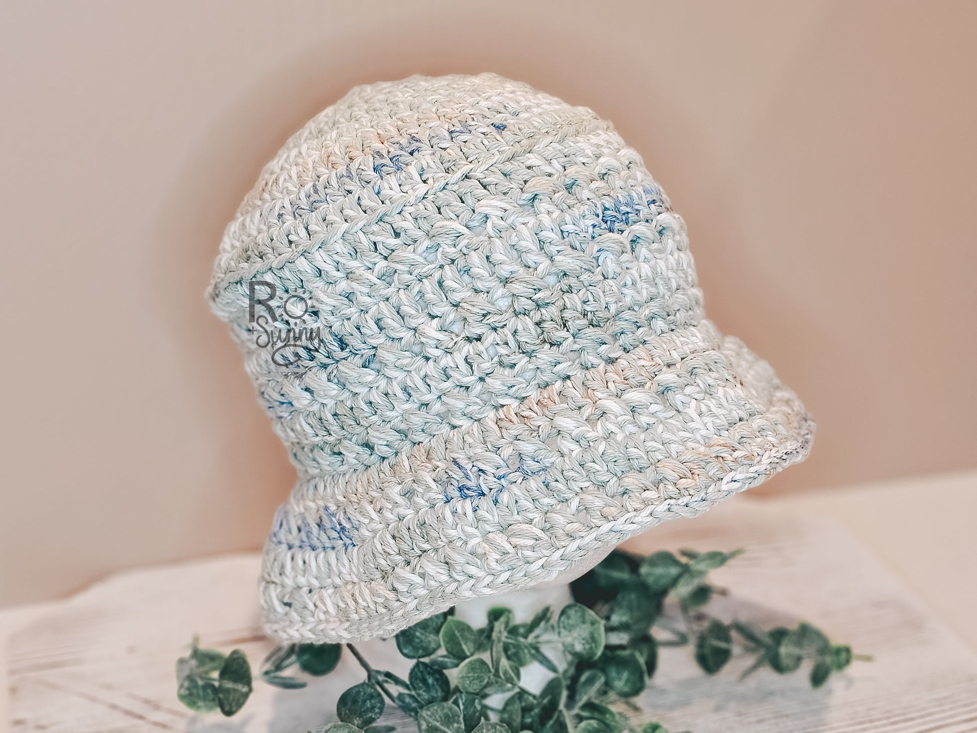 Bucket Hat in the color Seaside - Varieagated Blue, Green, White, Tan